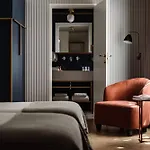 The Cumberland By Neu Collective Hotel 4*