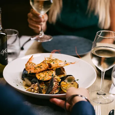 The Cumberland By Neu Collective Otel Valletta