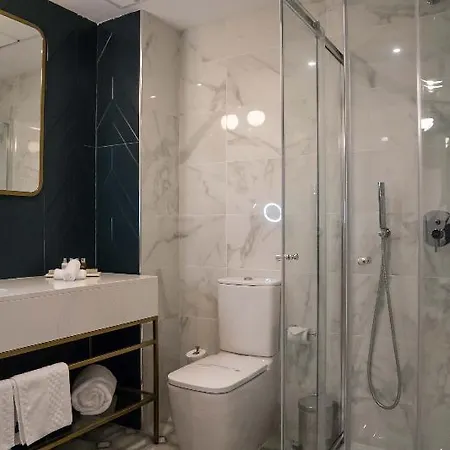 Hotel The Cumberland By Neu Collective 4*