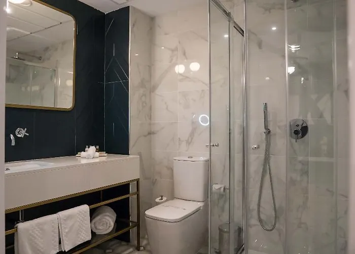 Hotel The Cumberland By Neu Collective 4*